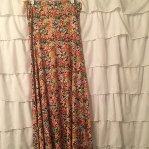 LuLaRoe Dresses & Skirts - Lularoe Maxi Skirt